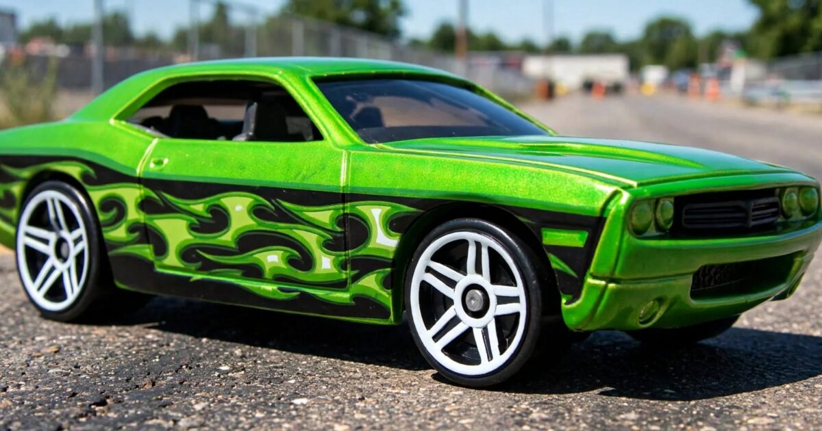 Hot Wheels Dodge Challenger SRT8 review: flames on a modern muscle car