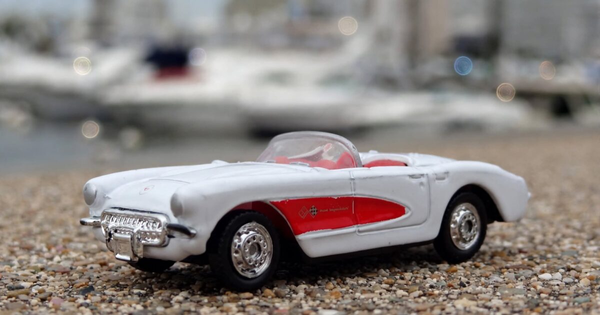 Welly ’57 Corvette review: fuel injection and the first Corvette worth having